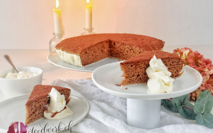 Fluffiger Zimtkuchen für die Weihnachtszeit oder einfach zum Kaffee